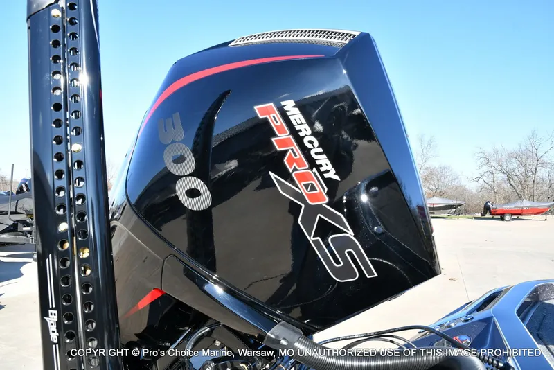 Slide: The Image of Ranger Z521R Dual Console w/300HP Pro-XS 2026 - 5