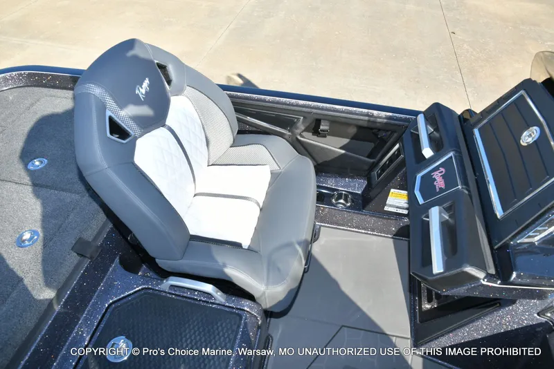 Slide: The Image of Ranger Z521R Dual Console w/300HP Pro-XS 2026 - 50