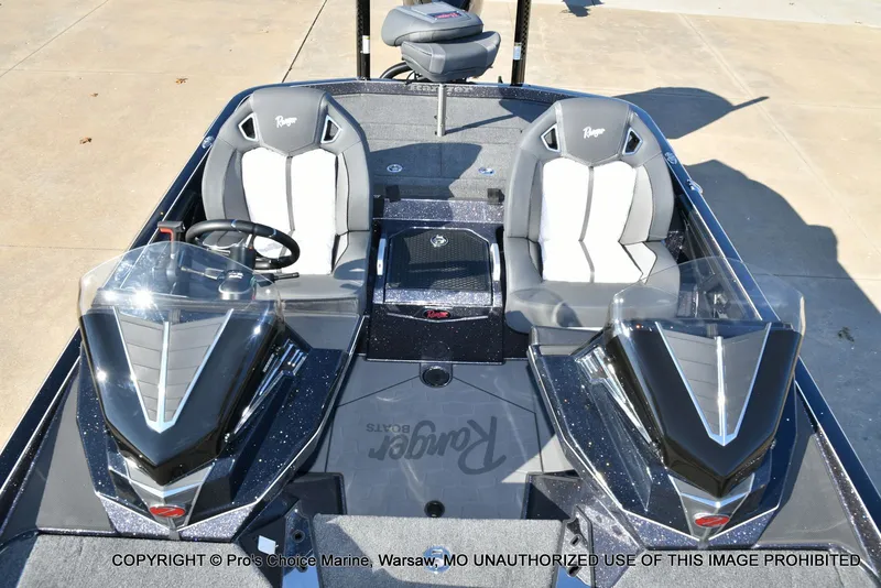 Slide: The Image of Ranger Z521R Dual Console w/300HP Pro-XS 2026 - 54