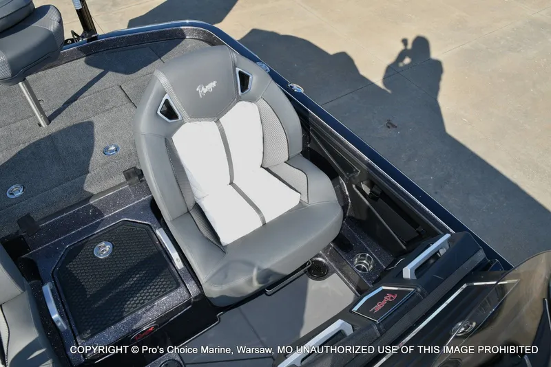 Slide: The Image of Ranger Z521R Dual Console w/300HP Pro-XS 2026 - 56