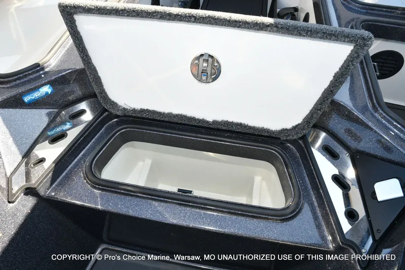 Slide: The Image of Ranger Z521R Dual Console w/300HP Pro-XS 2026 - 59