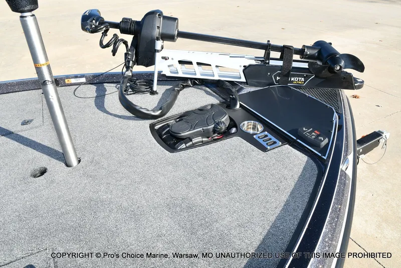 Slide: The Image of Ranger Z521R Dual Console w/300HP Pro-XS 2026 - 7