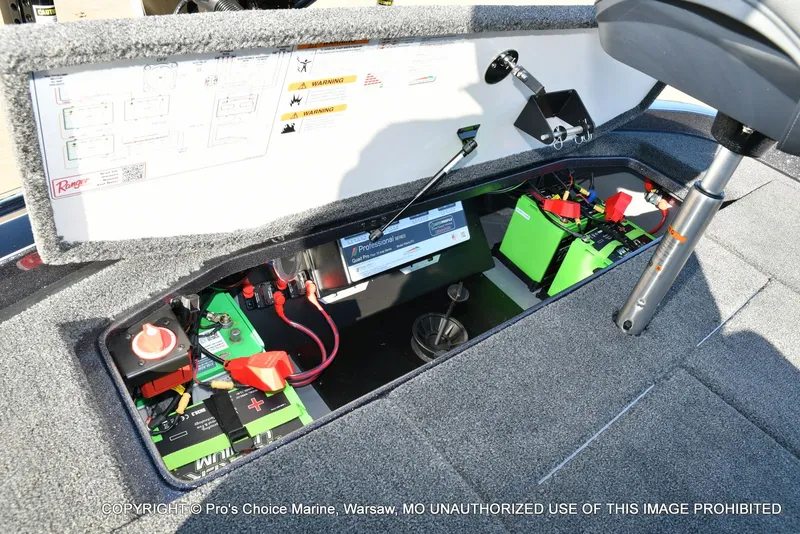 Slide: The Image of Ranger Z521R Dual Console w/300HP Pro-XS 2026 - 72