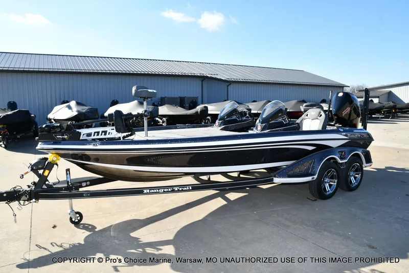Slide: The Image of Ranger Z521R Dual Console w/300HP Pro-XS 2026 - 74