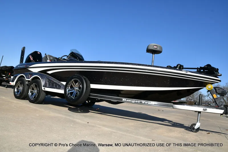Slide: The Image of Ranger Z521R Dual Console w/300HP Pro-XS 2026 - 84