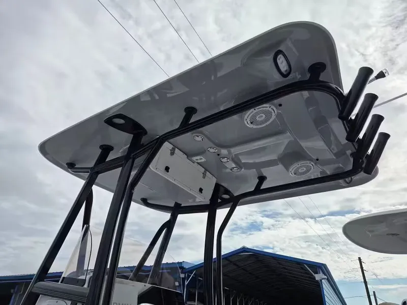 Slide: The Image of Sea Hunt Ultra 229 2024 - 4