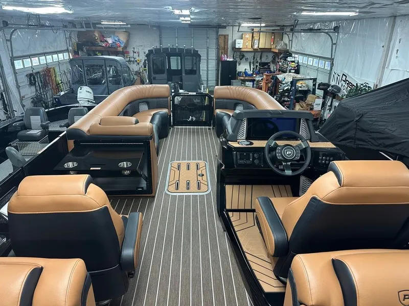 The Image of Premier 250 Intrigue RF CL 2026 - 0