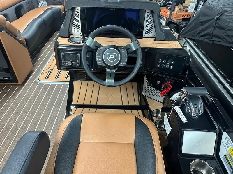 Slide: The Image of Premier 250 Intrigue RF CL 2026 - 11