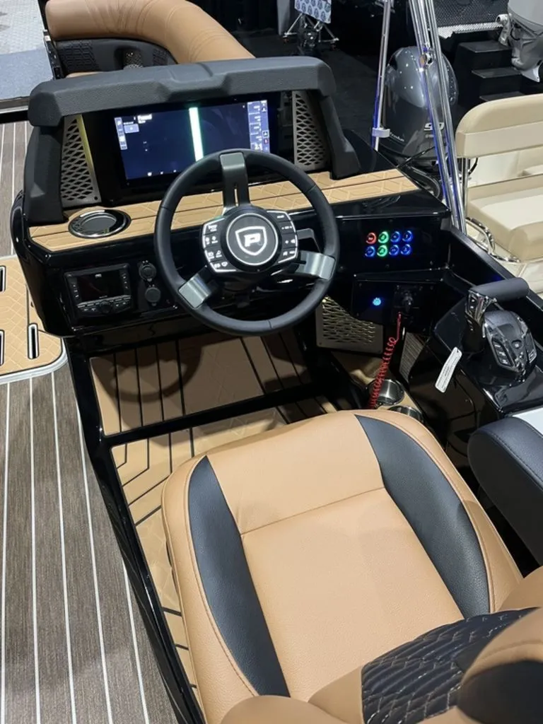 Slide: The Image of Premier 250 Intrigue RF CL 2026 - 17