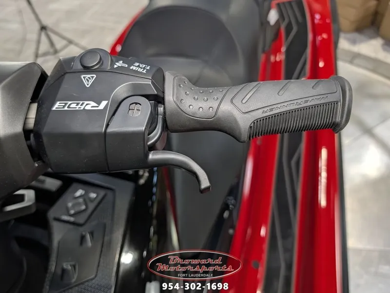 Slide: The Image of Yamaha FX CRUISER® HO 2026 - 23