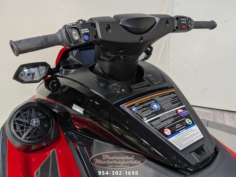 Slide: The Image of Yamaha FX CRUISER® HO 2026 - 19
