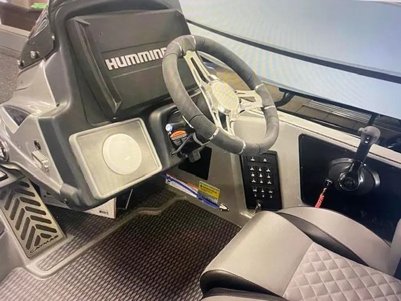 Slide: The Image of Caymas CX 20 2023 - 5