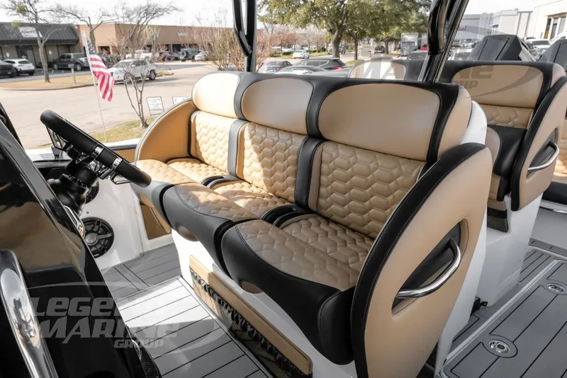 Slide: The Image of Nor-Tech 340 Sport 2026 - 20