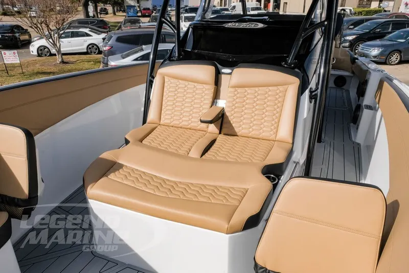 Slide: The Image of Nor-Tech 340 Sport 2026 - 38