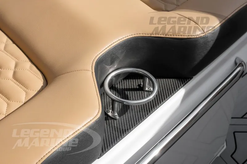 Slide: The Image of Nor-Tech 340 Sport 2026 - 43