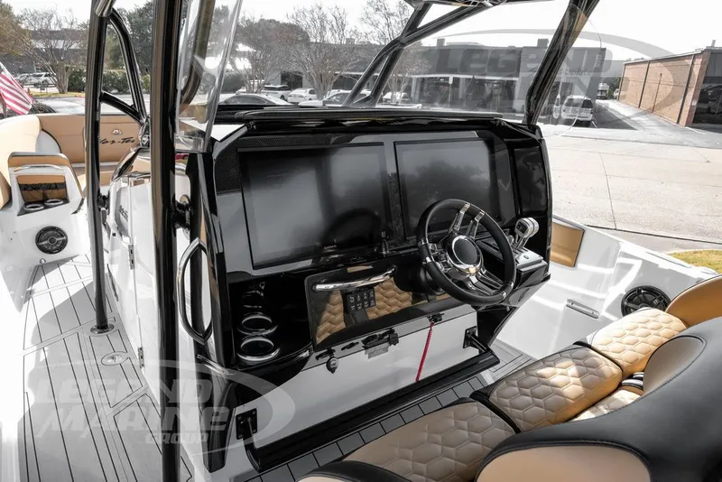 Slide: The Image of Nor-Tech 340 Sport 2026 - 9