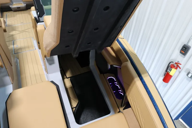 Slide: The Image of MasterCraft X24 2026 - 10