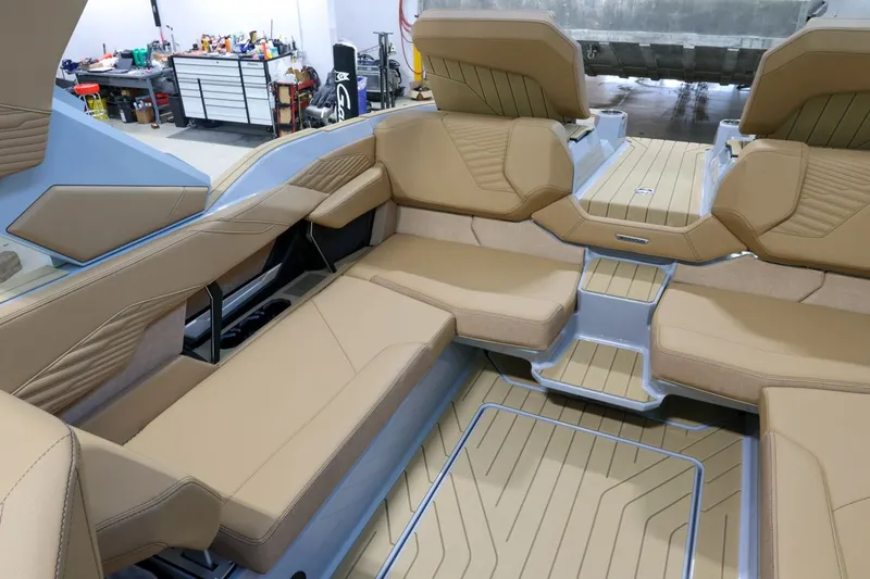 Slide: The Image of MasterCraft X24 2026 - 17