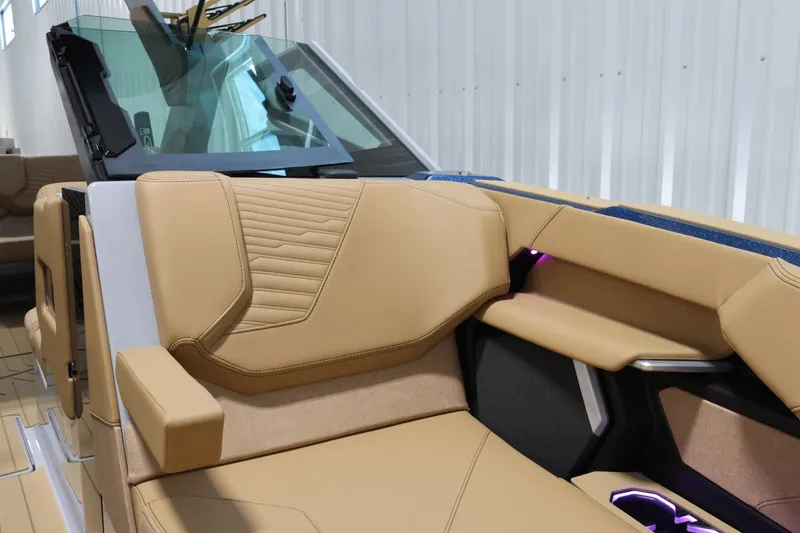 Slide: The Image of MasterCraft X24 2026 - 24