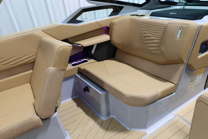 Slide: The Image of MasterCraft X24 2026 - 36