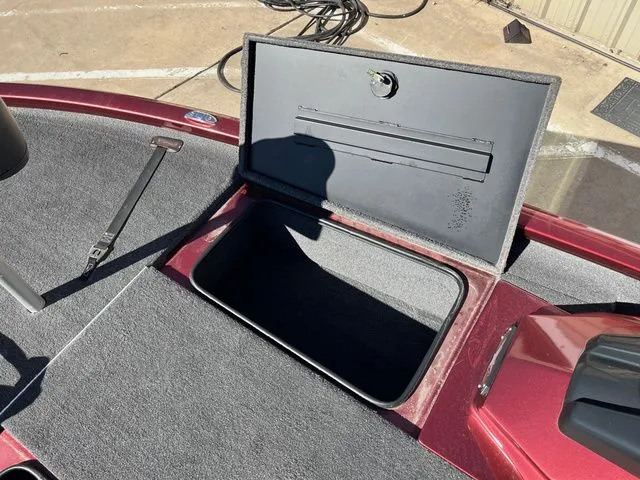 Slide: The Image of Vexus AVX1880 2019 - 11