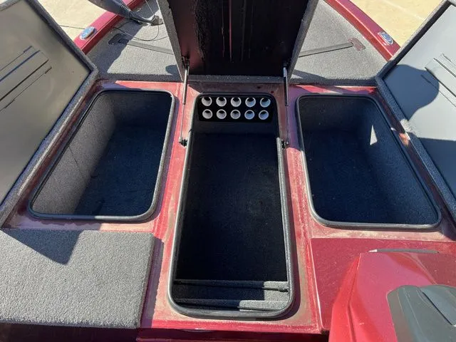 Slide: The Image of Vexus AVX1880 2019 - 12