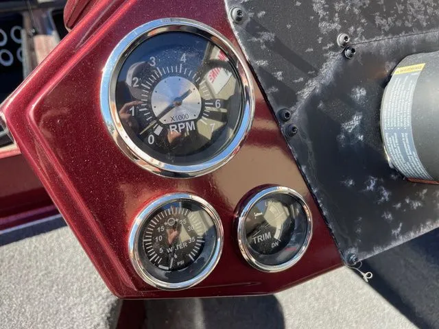 Slide: The Image of Vexus AVX1880 2019 - 15