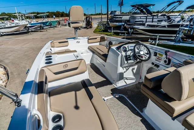 Slide: The Image of Hurricane SS205 2022 - 10