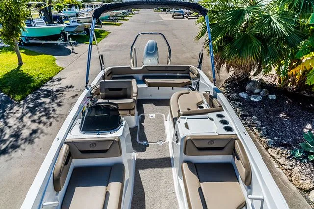 Slide: The Image of Hurricane SS205 2022 - 16