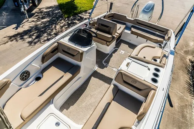 Slide: The Image of Hurricane SS205 2022 - 17