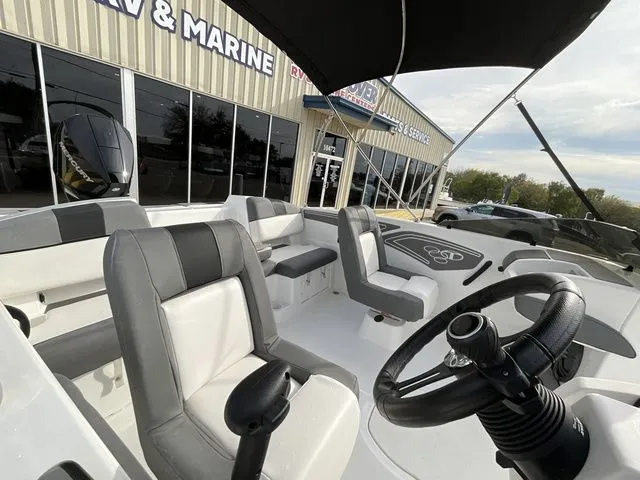 Slide: The Image of Tahoe T21 2024 - 12