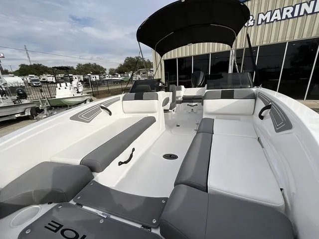 Slide: The Image of Tahoe T21 2024 - 15