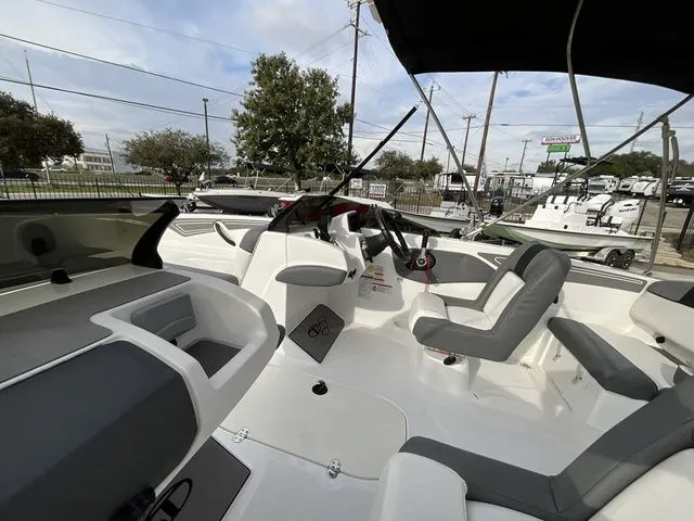 Slide: The Image of Tahoe T21 2024 - 9