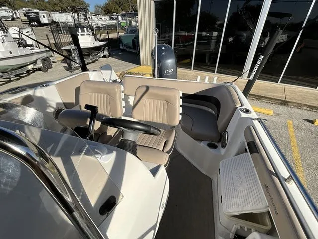 Slide: The Image of Hurricane SS211 2014 - 8