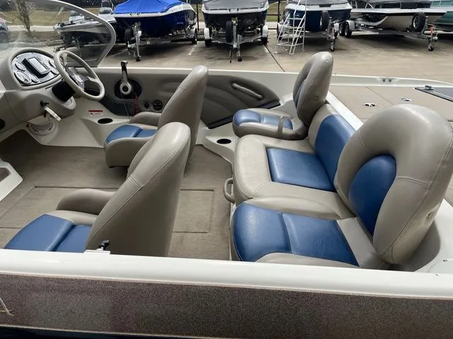 Slide: The Image of Ranger 180 Vs Reata 2008 - 10