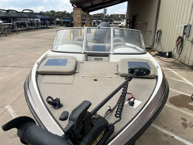 Slide: The Image of Ranger 180 Vs Reata 2008 - 13