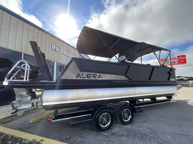 Slide: The Image of Alera M 25L 2026 - 5