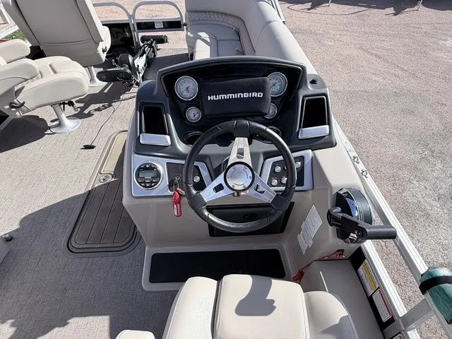 Slide: The Image of Ranger RP223FC 2023 - 21