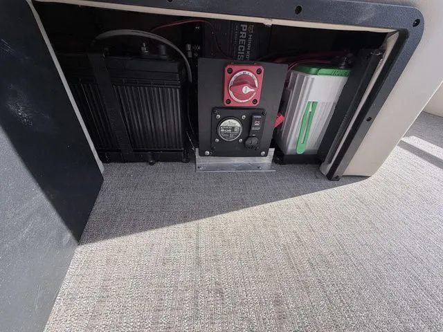 Slide: The Image of Ranger RP223FC 2023 - 30