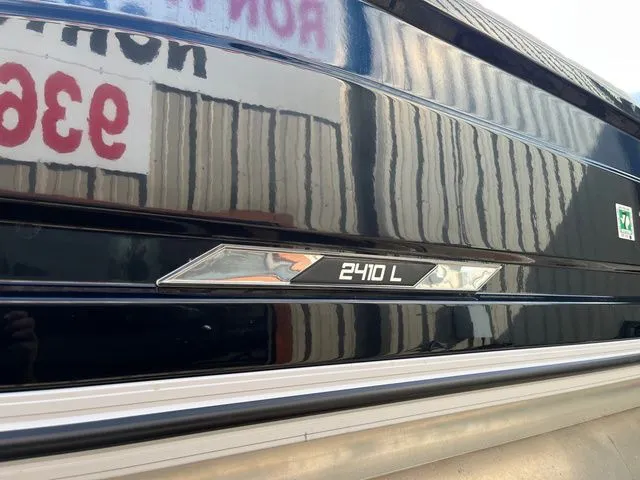 Slide: The Image of Silver Wave SW5 2410L 2021 - 4