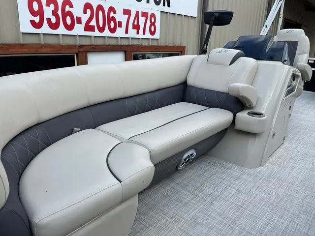 Slide: The Image of Silver Wave SW5 2410L 2021 - 9