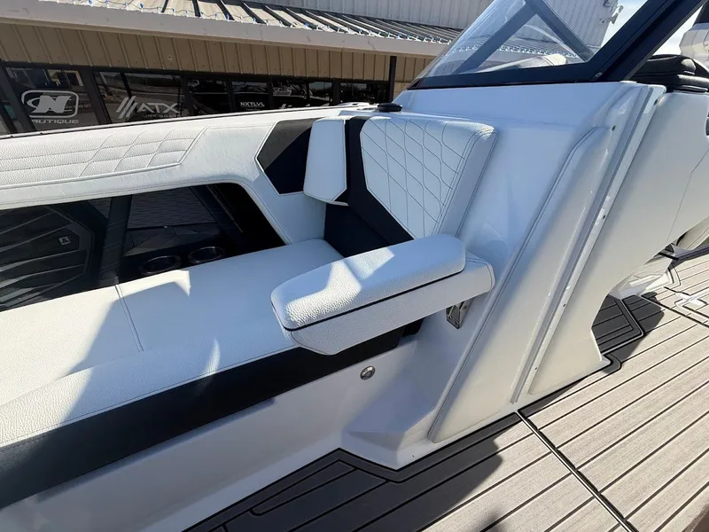 Slide: The Image of Nautique G23 2023 - 33