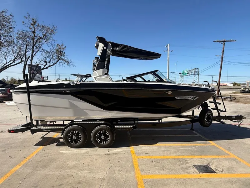 Slide: The Image of Nautique G23 2023 - 6