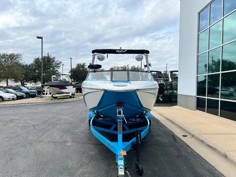 Slide: The Image of Tigé Z3 2024 - 10