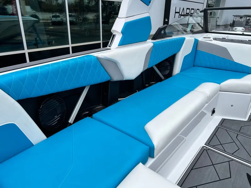 Slide: The Image of Tigé Z3 2024 - 18