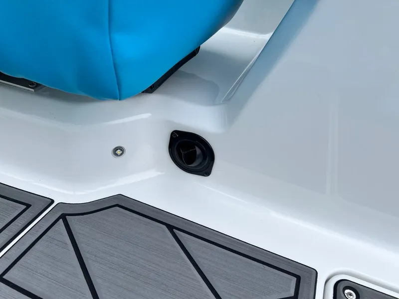 Slide: The Image of Tigé Z3 2024 - 22