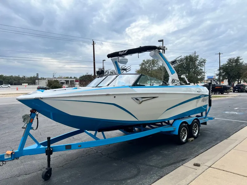 Slide: The Image of Tigé Z3 2024 - 9