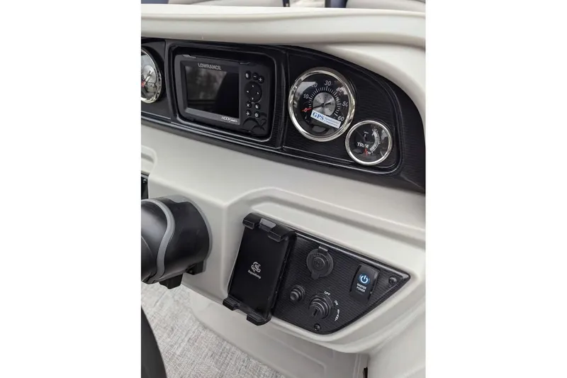 Slide: The Image of Dashboard of 2026 Berkshire 22CL2 LE boat with gauges and controls. - 12