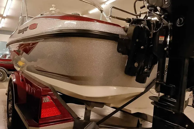 Slide: The Image of 2020 Ranger 1850MS Reata boat on trailer in indoor storage. - 17