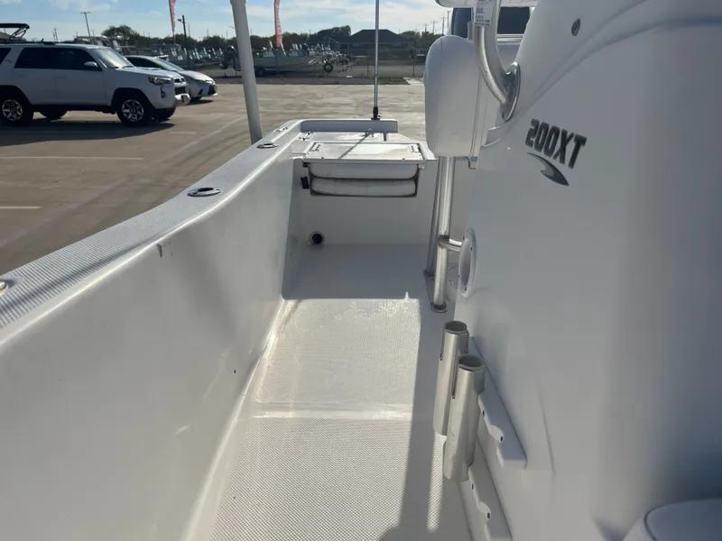 Slide: The Image of Sea Fox 200XT 2012 - 20